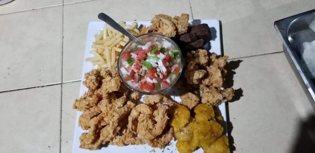 מלון Pic-Nic Beach Corn Island מראה חיצוני תמונה